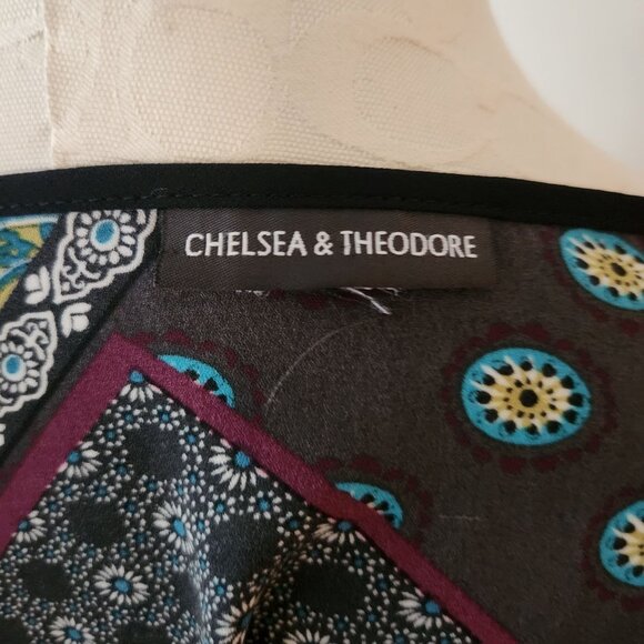 Chelsea & Theodore Patterned Multicolor Semi-Sheer Top Women's Large - Picture 4 of 4